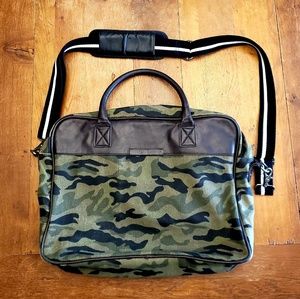 William Rast luxury  Camo briefcase